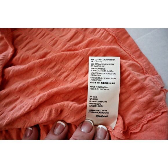 We The Free OB1434146 Women's Sz XL Burnt Coral Sugar Cube V-Neck T-Shirt - Picture 4 of 8